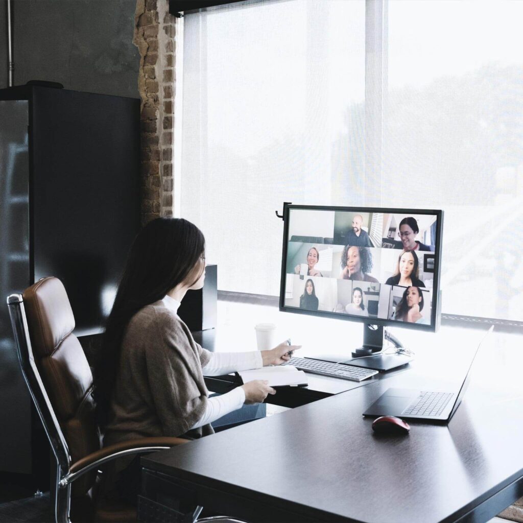 How Hiring a Virtual Assistant Can Save Your Business Thousands Every Year
